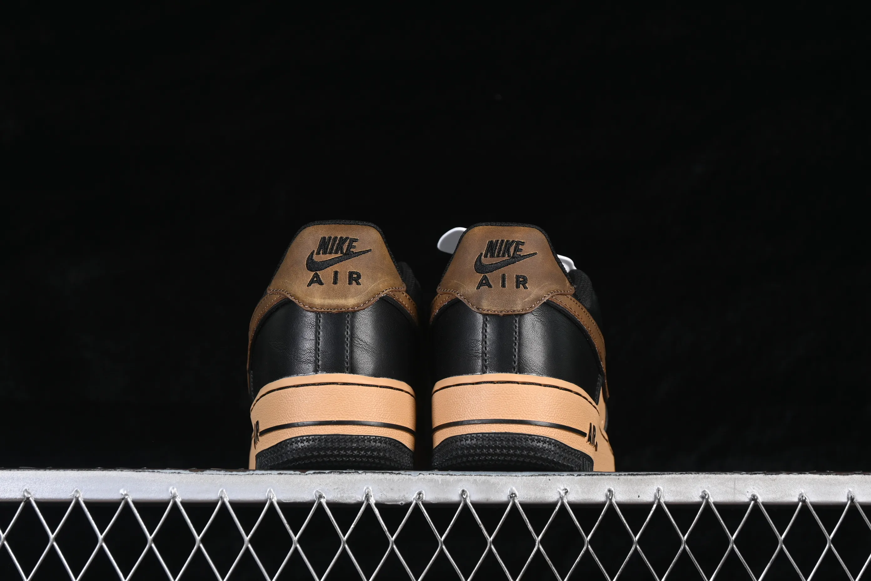 All Categories Nk Air Force 1 Air Force Series Nk Air Force 1 Low Air Force Low Nike Air Force 1'07 Low Dark Brown Black Sand Air Force One Low Casual Shoes FB8878-200